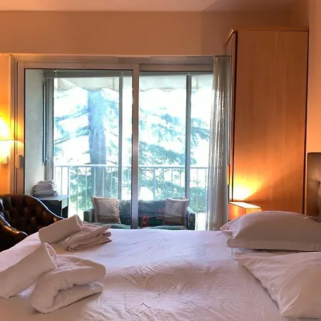 Apartment Palm Beach 4 Persons With Terrace Cannes
